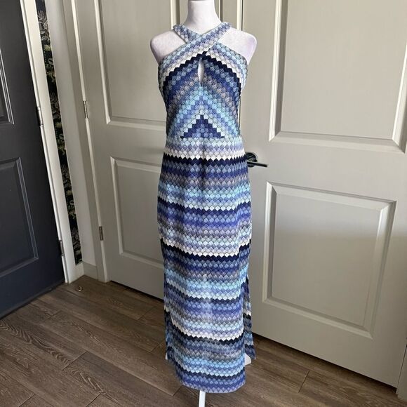 Guess Resortwear Blue Striped Crochet Lace Halter Maxi Dress Size 14 - Picture 1 of 9